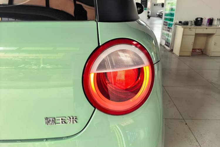 Used CHANGAN NEVO Lumin 2022 210km Sweet Edition Right Rear Taillight