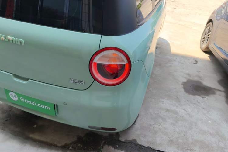 Used CHANGAN NEVO Lumin 2022 210km Sweet Edition Right Rear Taillight