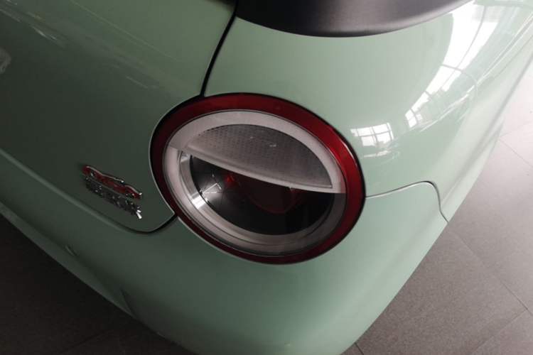 Used CHANGAN NEVO Lumin 2022 210km Sweet Edition Right Rear Taillight