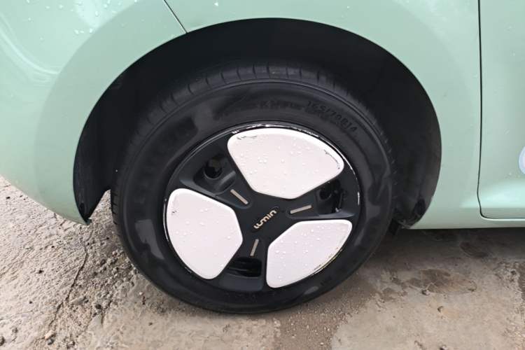 Used CHANGAN NEVO Lumin 2022 210km Sweet Edition Right Rear Wheel Hub