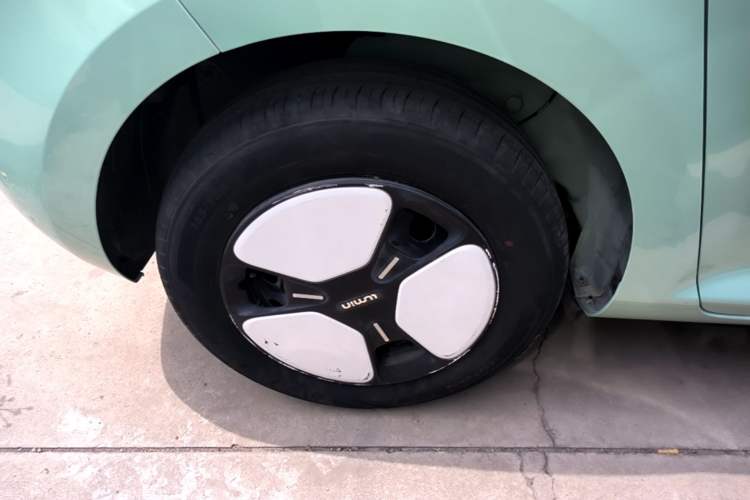 Used CHANGAN NEVO Lumin 2022 210km Sweet Edition Right Rear Wheel Hub