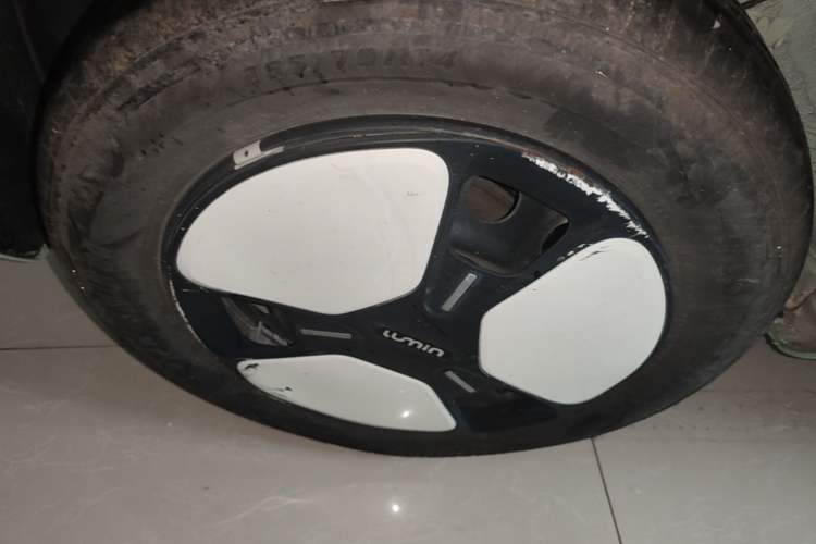 Used CHANGAN NEVO Lumin 2022 155 km – Refreshingly Sweet Edition Right Rear Wheel Hub