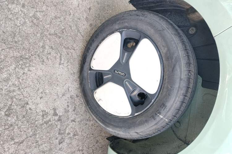 Used CHANGAN NEVO Lumin 2022 210km Sweet Edition Right Rear Wheel Hub