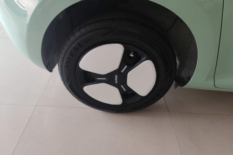 Used CHANGAN NEVO Lumin 2022 210km Sweet Edition Right Rear Wheel Hub
