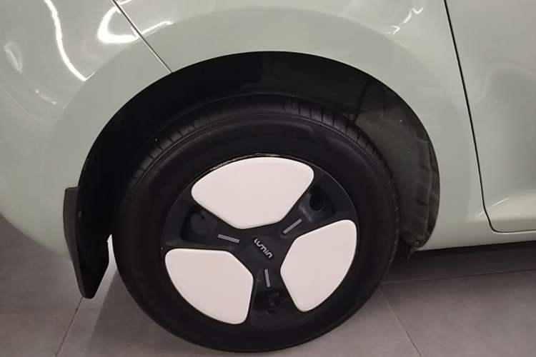 Used CHANGAN NEVO Lumin 2022 210km Sweet Edition Right Rear Wheel Hub
