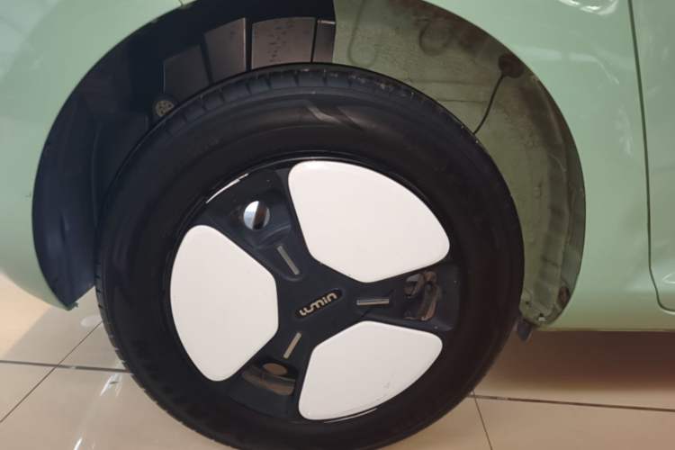 Used CHANGAN NEVO Lumin 2022 210km Sweet Edition Right Rear Wheel Hub
