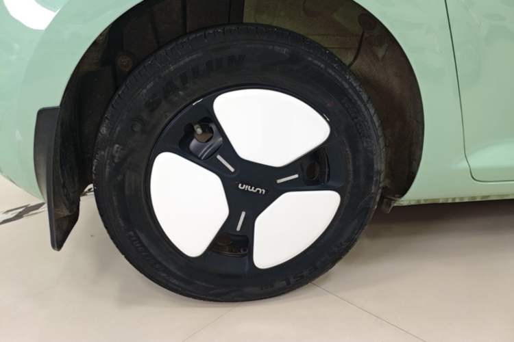 Used CHANGAN NEVO Lumin 2022 210km Sweet Edition Right Rear Wheel Hub