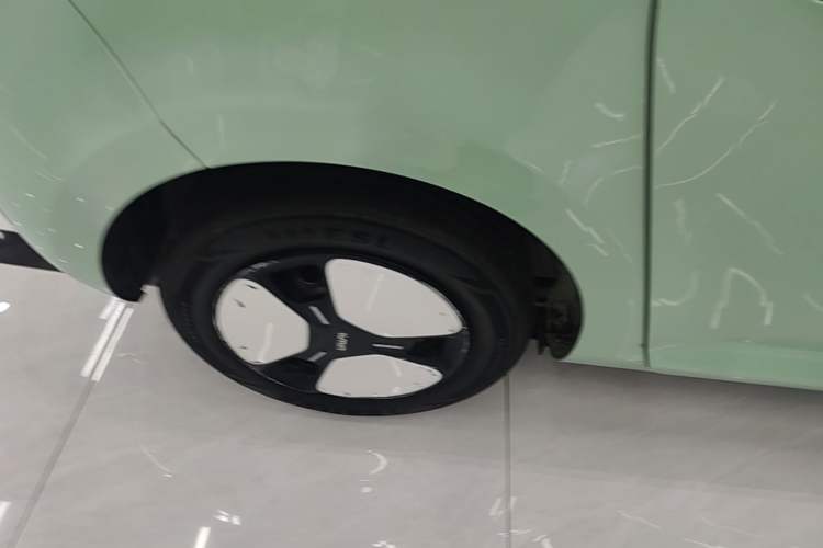 Used CHANGAN NEVO Lumin 2022 210km Sweet Edition Right Rear Wheel Hub