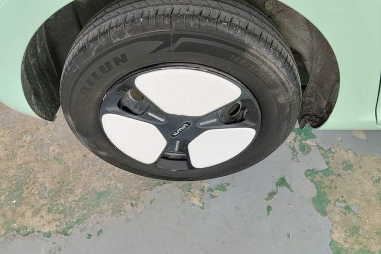 Used CHANGAN NEVO Lumin 2022 210km Sweet Edition Right Rear Wheel Hub