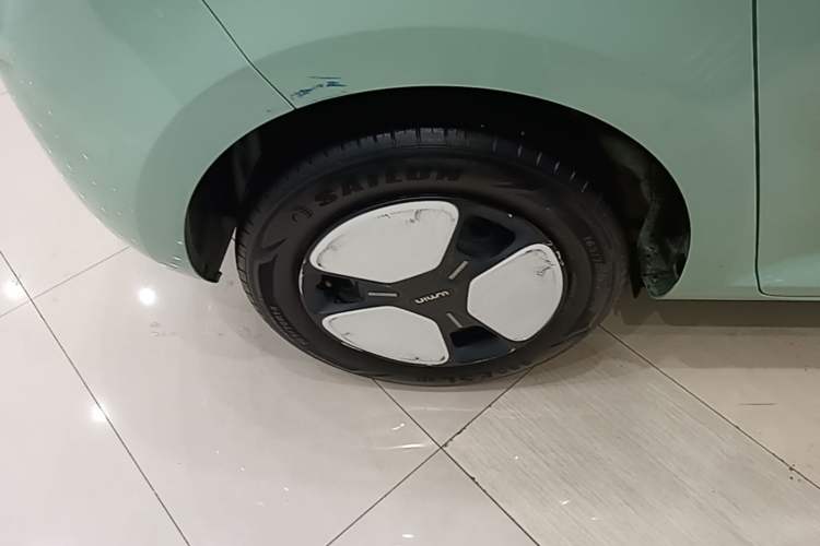 Used CHANGAN NEVO Lumin 2022 210km Sweet Edition Right Rear Wheel Hub