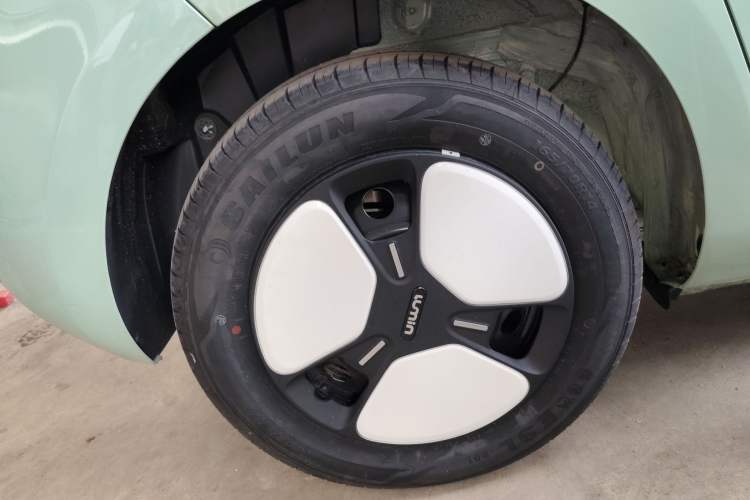 Used CHANGAN NEVO Lumin 2022 301km Honey-Sweet Version Right Rear Wheel Hub