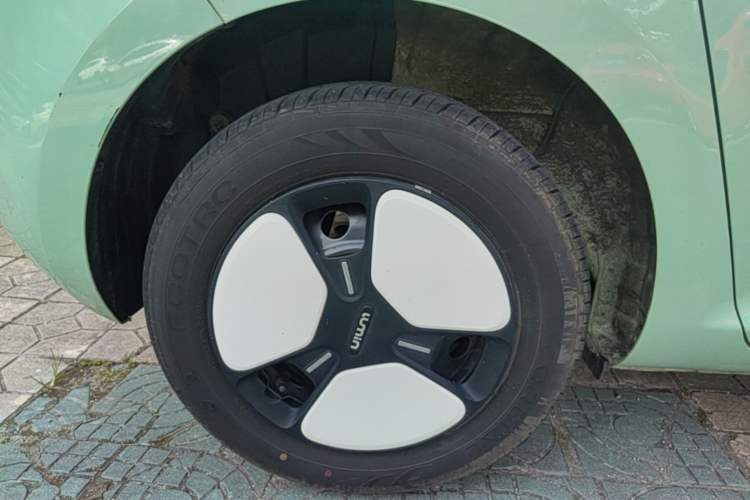 Used CHANGAN NEVO Lumin 2022 301km Honey-Sweet Version Right Rear Wheel Hub