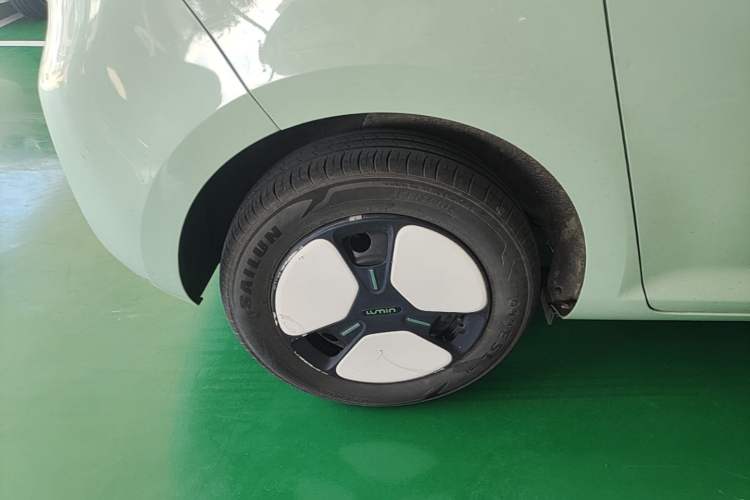 Used CHANGAN NEVO Lumin 2022 210km Sweet Edition Right Rear Wheel Hub