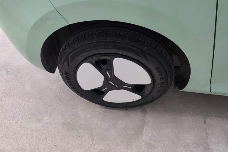 Used CHANGAN NEVO Lumin 2022 210km Sweet Edition Right Rear Wheel Hub
