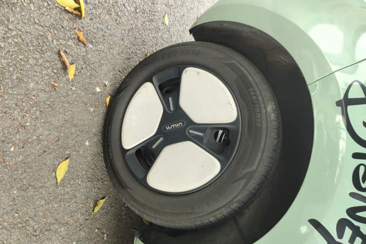 Used CHANGAN NEVO Lumin 2022 210km Sweet Edition Right Rear Wheel Hub