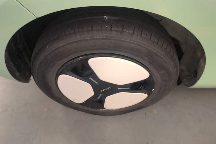 Used CHANGAN NEVO Lumin 2022 210km Sweet Edition Right Rear Wheel Hub