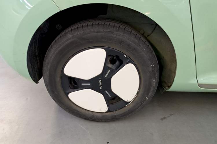 Used CHANGAN NEVO Lumin 2022 210km Sweet Edition Right Rear Wheel Hub