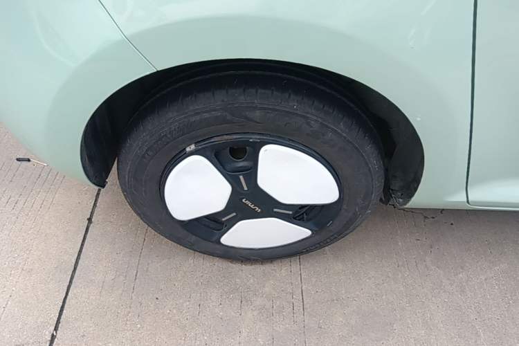 Used CHANGAN NEVO Lumin 2022 210km Sweet Edition Right Rear Wheel Hub
