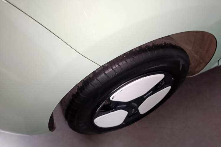 Used CHANGAN NEVO Lumin 2022 210km Sweet Edition Right Rear Wheel Hub