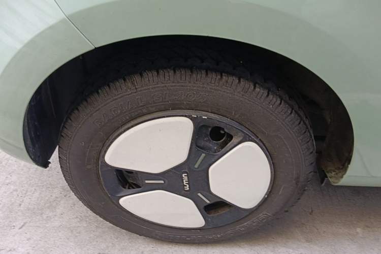 Used CHANGAN NEVO Lumin 2022 210km Sweet Edition Right Rear Wheel Hub