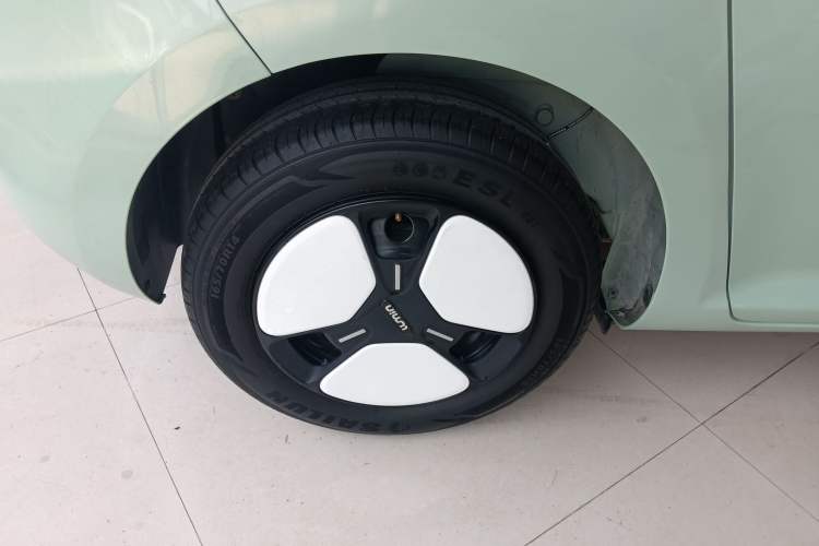 Used CHANGAN NEVO Lumin 2022 210km Sweet Edition Right Rear Wheel Hub
