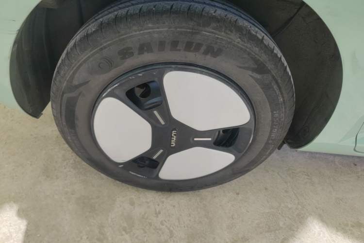 Used CHANGAN NEVO Lumin 2022 210km Sweet Edition Right Rear Wheel Hub