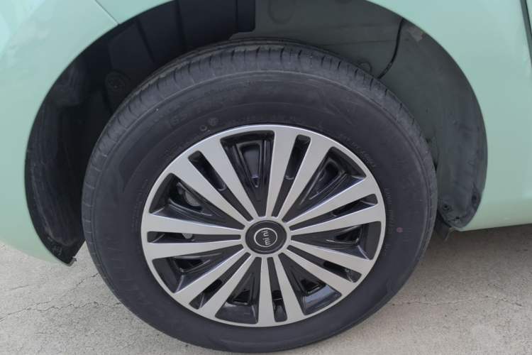 Used CHANGAN NEVO Lumin 2022 210km Sweet Edition Right Rear Wheel Hub