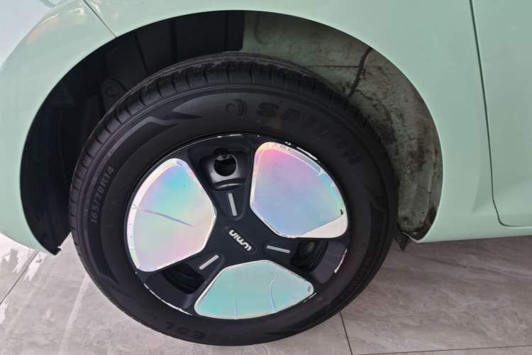 Used CHANGAN NEVO Lumin 2022 210km Sweet Edition Right Rear Wheel Hub