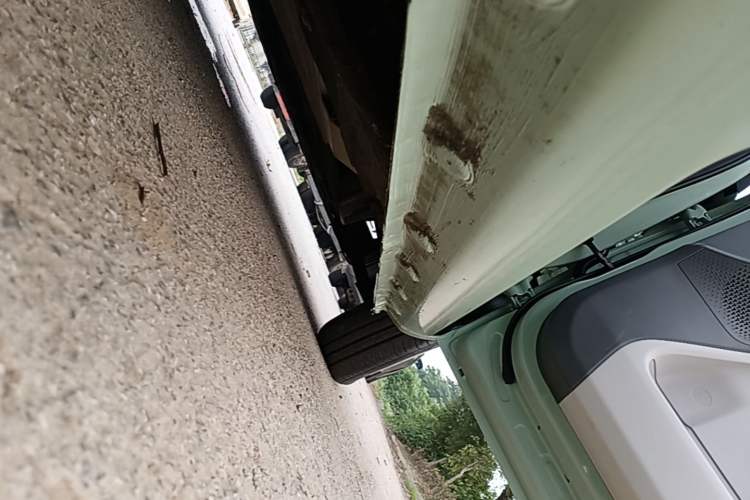 Used CHANGAN NEVO Lumin 2022 210km Sweet Edition Right Side Sill