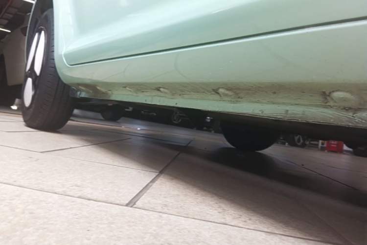 Used CHANGAN NEVO Lumin 2022 155 km – Refreshingly Sweet Edition Right Side Sill