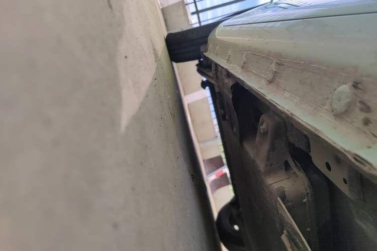 Used CHANGAN NEVO Lumin 2022 155 km – Refreshingly Sweet Edition Right Side Sill