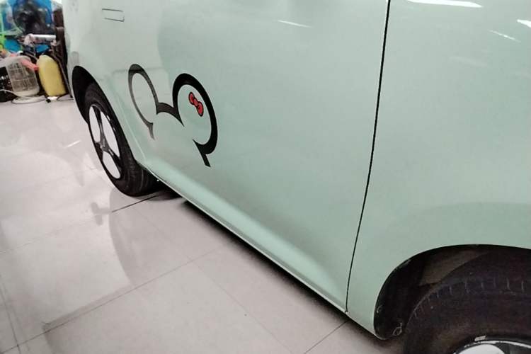 Used CHANGAN NEVO Lumin 2022 210km Sweet Edition Right Side Sill