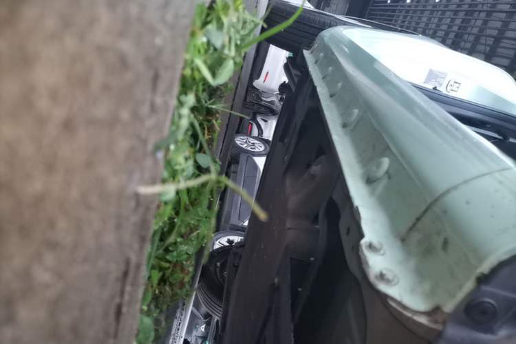 Used CHANGAN NEVO Lumin 2022 210km Sweet Edition Right Side Sill