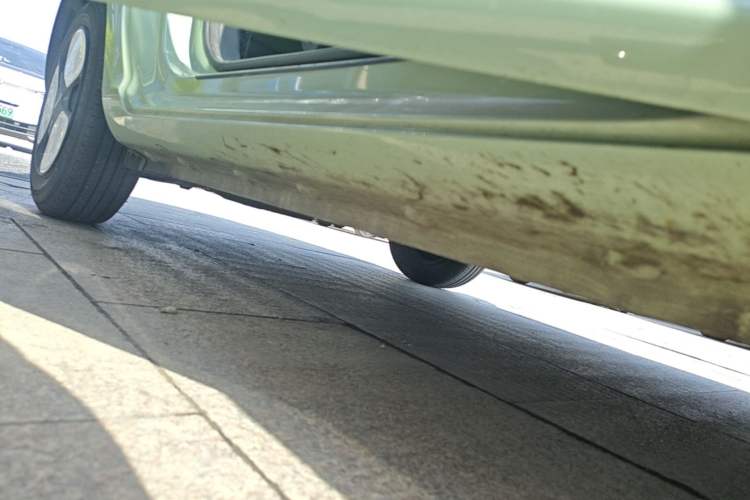Used CHANGAN NEVO Lumin 2022 155 km – Refreshingly Sweet Edition Right Side Sill