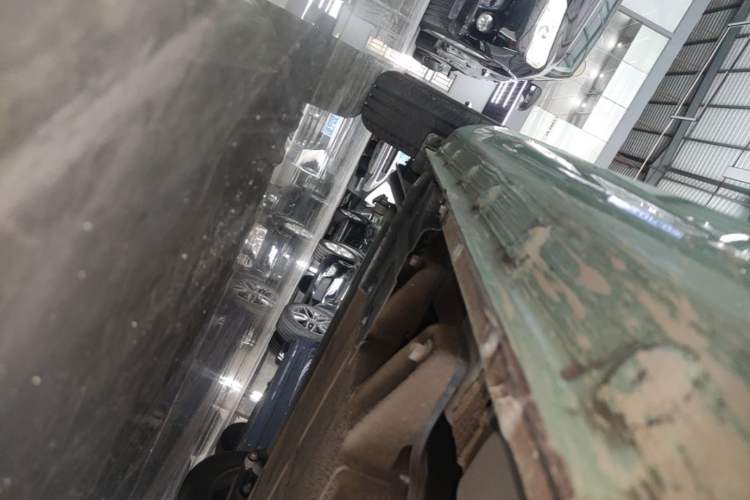 Used CHANGAN NEVO Lumin 2022 155 km – Refreshingly Sweet Edition Right Side Sill