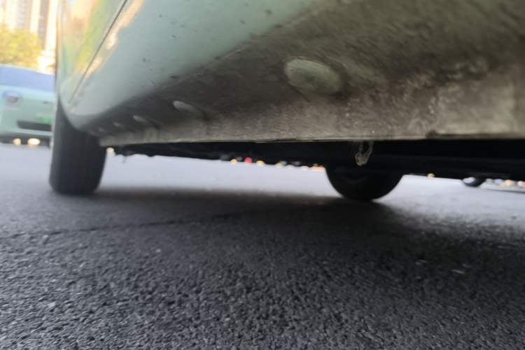 Used CHANGAN NEVO Lumin 2022 210km Sweet Edition Right Side Sill