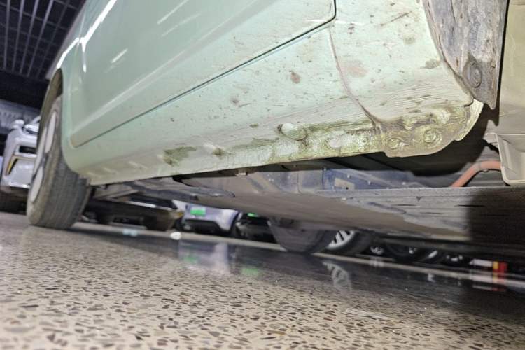 Used CHANGAN NEVO Lumin 2022 210km Sweet Edition Right Side Sill