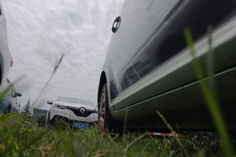 Used CHANGAN NEVO Lumin 2022 210km Sweet Edition Right Side Sill
