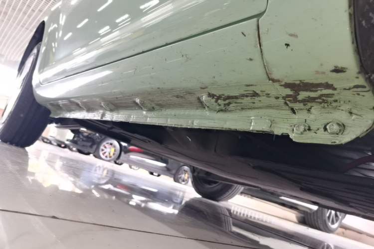 Used CHANGAN NEVO Lumin 2022 155 km – Refreshingly Sweet Edition Right Side Sill