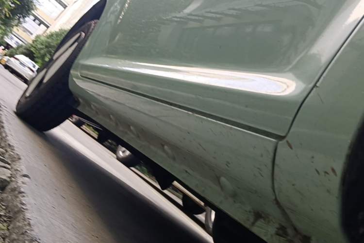 Used CHANGAN NEVO Lumin 2022 210km Sweet Edition Right Side Sill