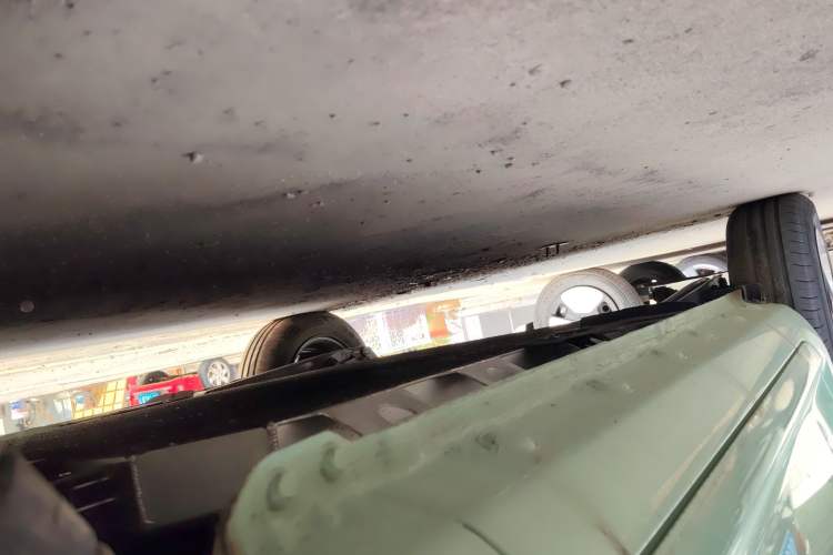 Used CHANGAN NEVO Lumin 2022 301km Honey-Sweet Version Right Side Sill