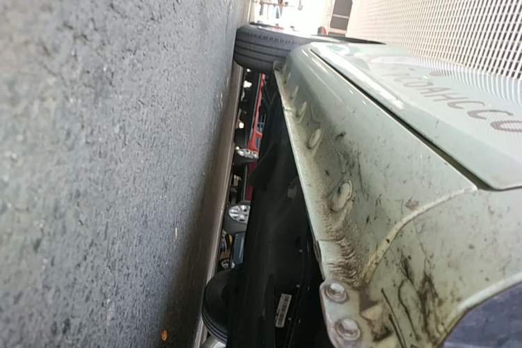 Used CHANGAN NEVO Lumin 2022 210km Sweet Edition Right Side Sill