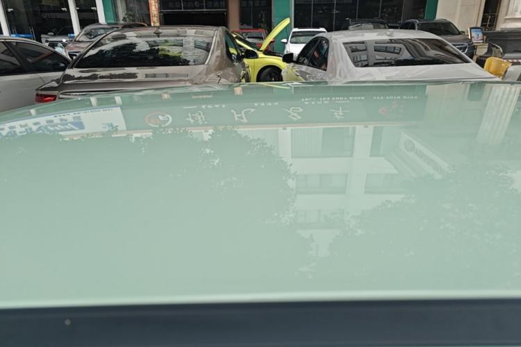 Used CHANGAN NEVO Lumin 2022 155 km – Refreshingly Sweet Edition Roof