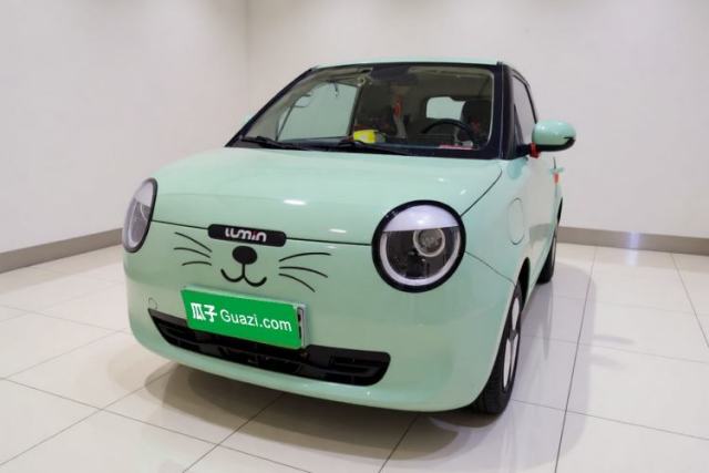 Ojetý CHANGAN NEVO Lumin 2022 210km Sweet Edition
