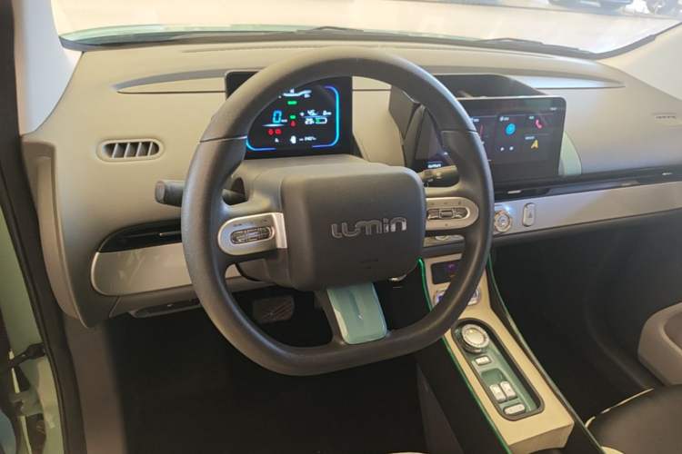 Used CHANGAN NEVO Lumin 2022 155 km – Refreshingly Sweet Edition Steering Wheel