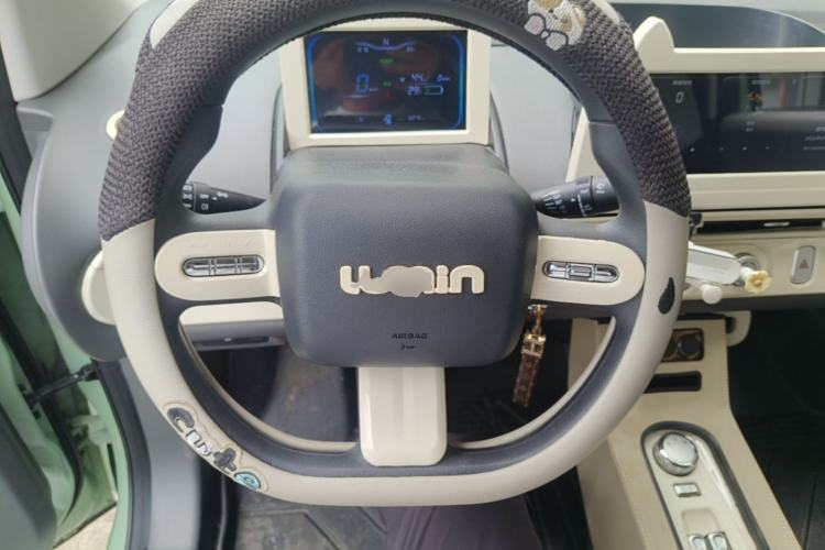 Used CHANGAN NEVO Lumin 2022 155 km – Refreshingly Sweet Edition Steering Wheel