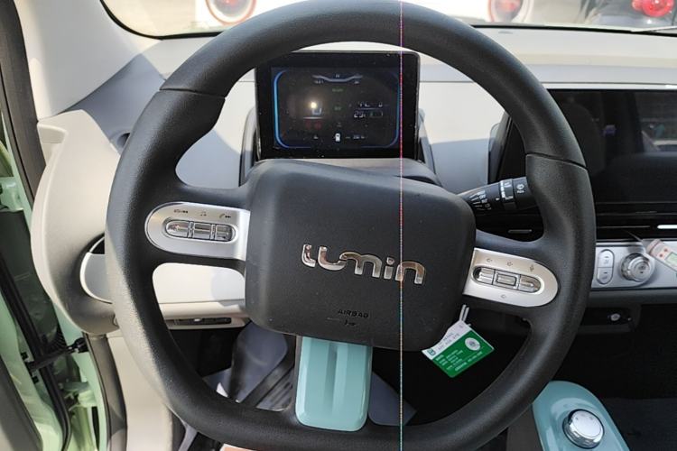 Used CHANGAN NEVO Lumin 2022 155 km – Refreshingly Sweet Edition Steering Wheel