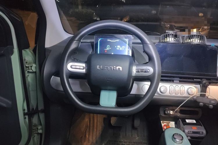 Used CHANGAN NEVO Lumin 2022 155 km – Refreshingly Sweet Edition Steering Wheel