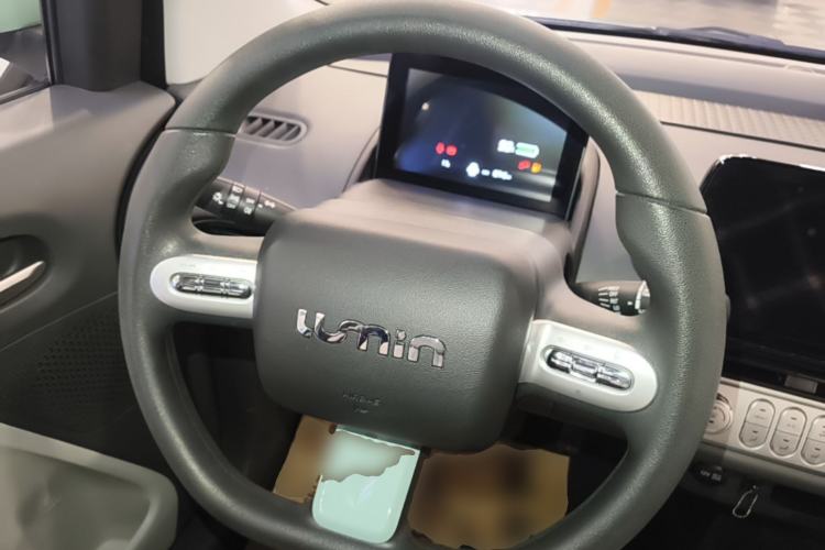 Used CHANGAN NEVO Lumin 2022 155 km – Refreshingly Sweet Edition Steering Wheel
