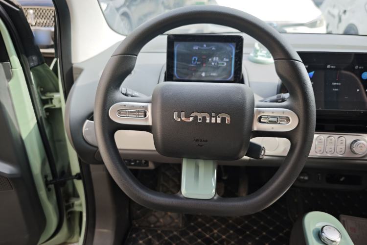 Used CHANGAN NEVO Lumin 2022 155 km – Refreshingly Sweet Edition Steering Wheel